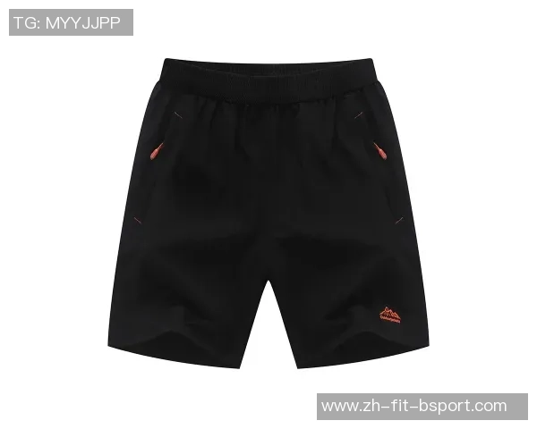 足球教练短裤的选择与搭配技巧助你提升训练效果与时尚感